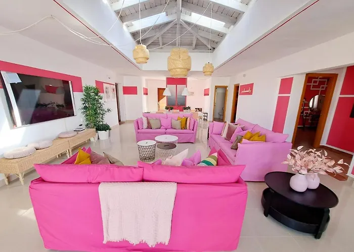 וילה Barbie קלטה דה פוסטה